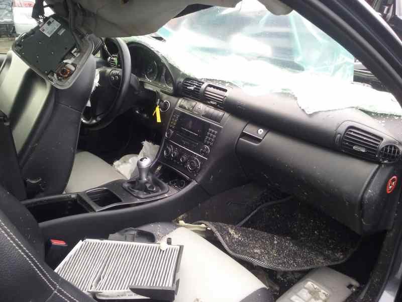 mercedes-benz clase c (w203) sportcoupe del año 2008