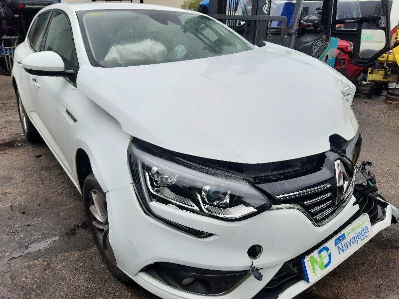 renault megane iv berlina 5p del año 2016