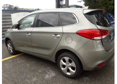 kia carens ( ) del año 2015 2