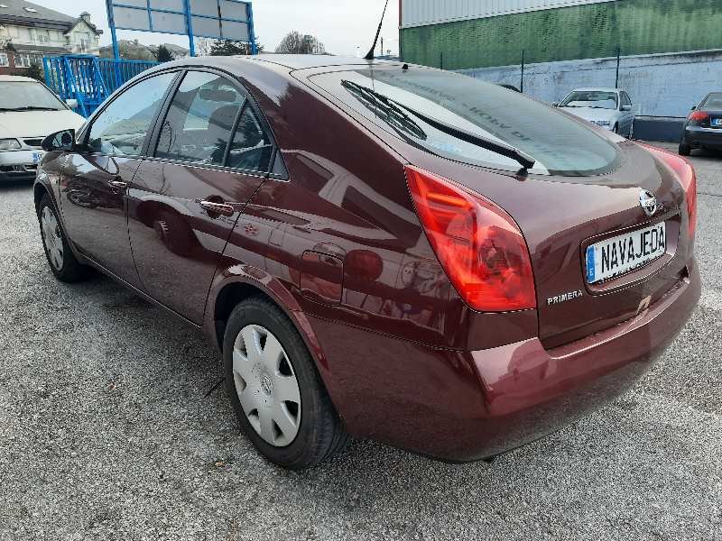 nissan primera berlina (p12) del año 2022