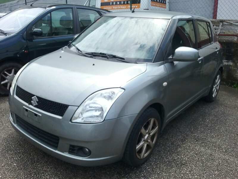 suzuki swift berlina (mz) del año 2010