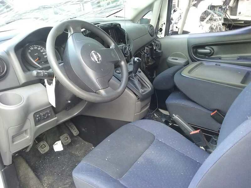 nissan nv 200 (m20) del año 2011