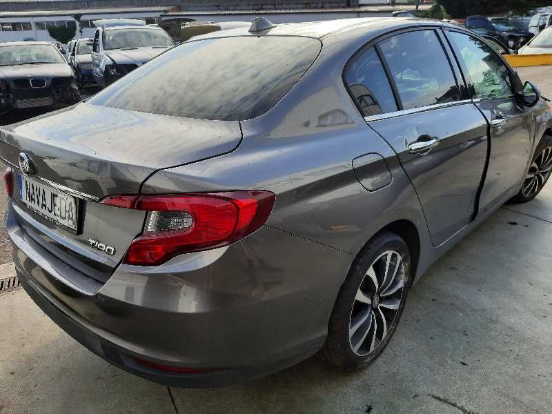 fiat tipo ii (356) sedan del año 2016