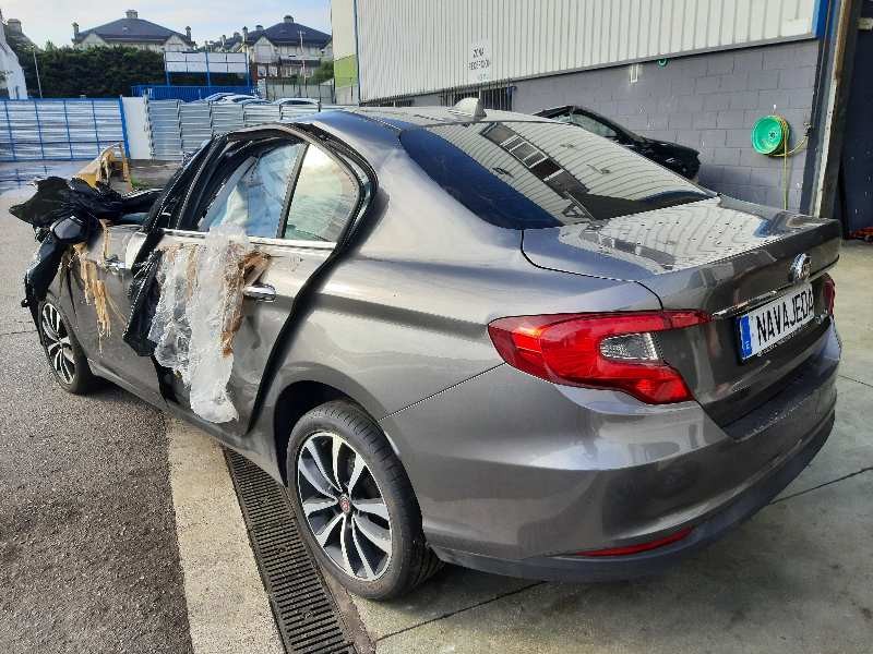 fiat tipo ii (356) sedan del año 2016