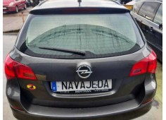 opel astra j sports tourer del año 2012