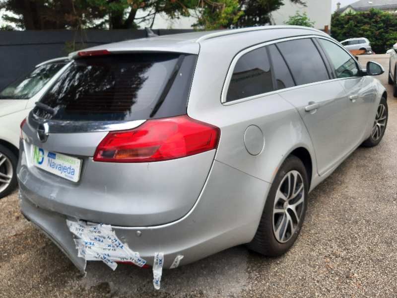 opel insignia sports tourer del año 2010