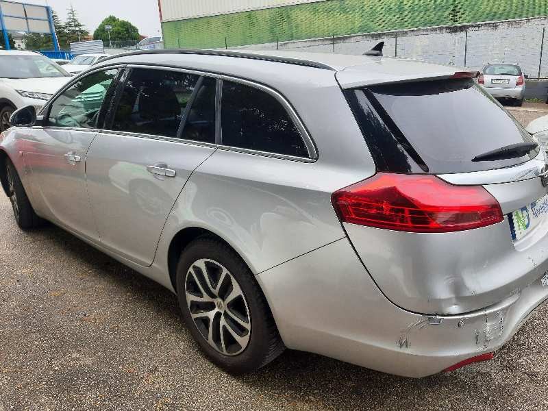 opel insignia sports tourer del año 2010