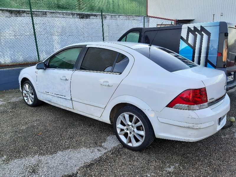 opel astra h ber. del año 2011