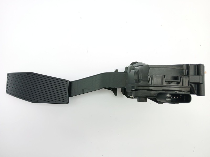Recambio de potenciometro pedal para opel astra k (b16) 1.6 cdti (68) referencia OEM IAM 13373776  