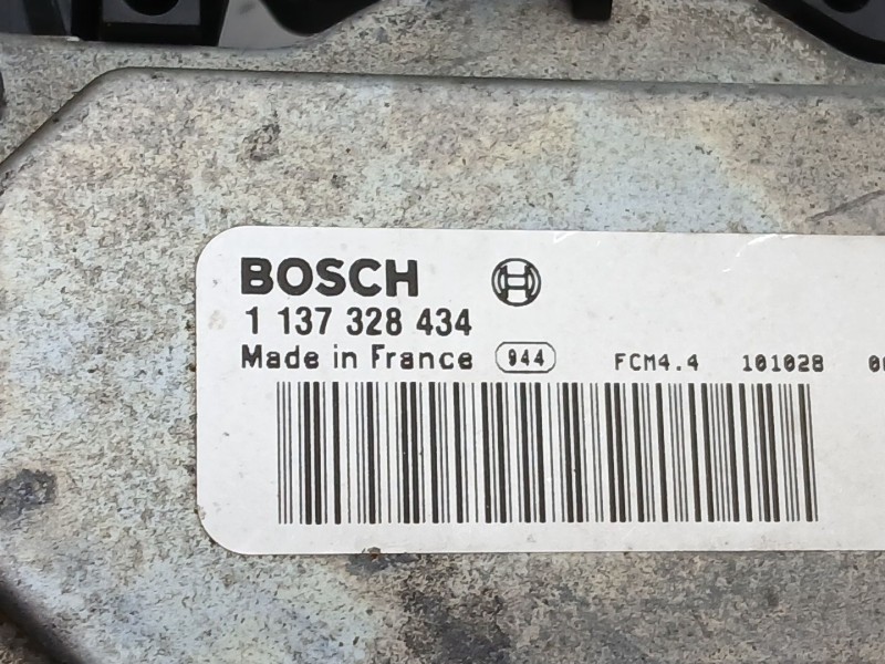 Recambio de electroventilador para volvo s80 berlina d5 momentum referencia OEM IAM 30792924  3135104003