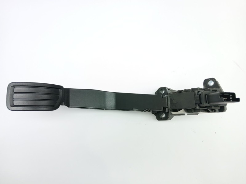 Recambio de potenciometro pedal para opel corsa f elegance referencia OEM IAM 9827704480  