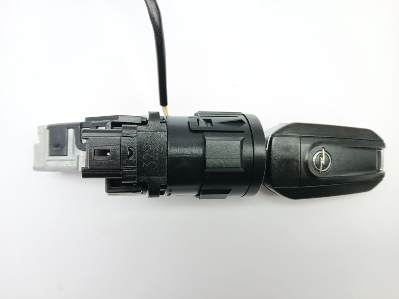 Recambio de conmutador de arranque para opel corsa f elegance referencia OEM IAM 9663123380  