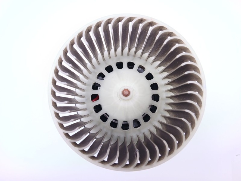 Recambio de motor calefaccion para opel corsa f elegance referencia OEM IAM 7015011001  