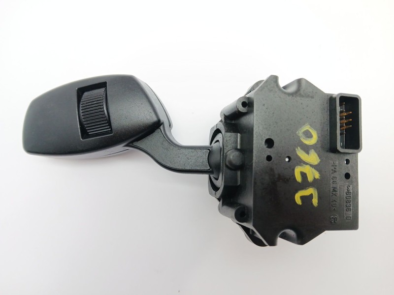 Recambio de mando limpia para bmw 5 (e60) 530 d referencia OEM IAM 692410603  