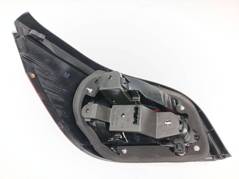 Recambio de piloto trasero derecho para bmw 5 (e60) 530 d referencia OEM IAM 7165738  