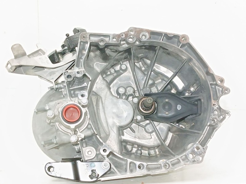 Recambio de caja cambios para opel corsa f elegance referencia OEM IAM 20V256  