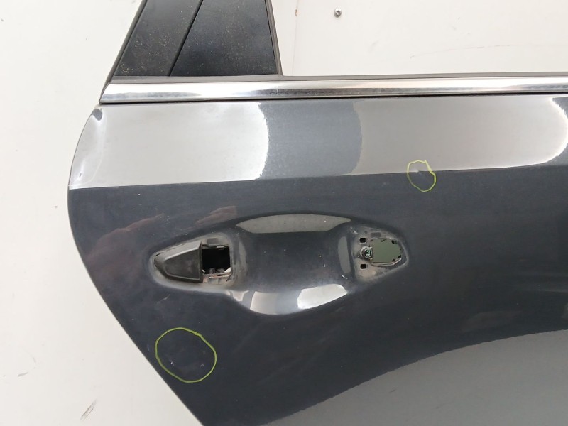 Recambio de puerta trasera derecha para kia ceed crdi referencia OEM IAM 77004J7000  