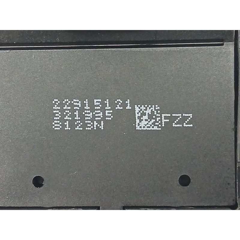 Recambio de mando elevalunas delantero izquierdo para opel mokka / mokka x (j13) 1.4 (_76) referencia OEM IAM 22915121  