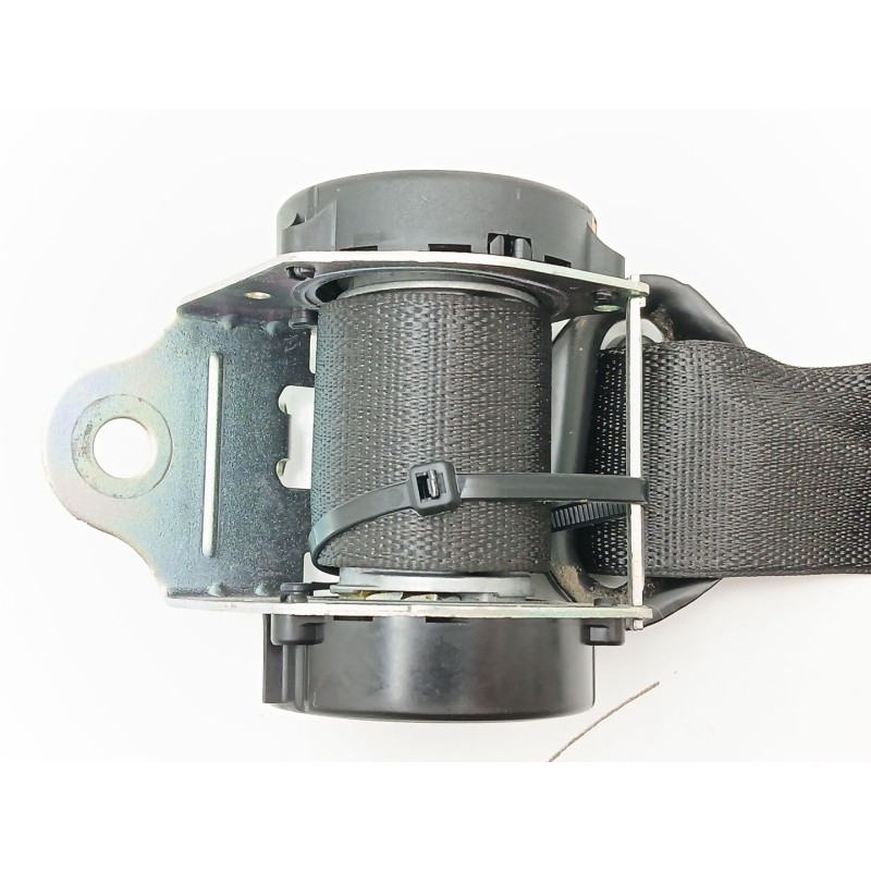 Recambio de cinturon seguridad trasero izquierdo para opel zafira tourer c (p12) 2.0 cdti (75) referencia OEM IAM 13332242  1325