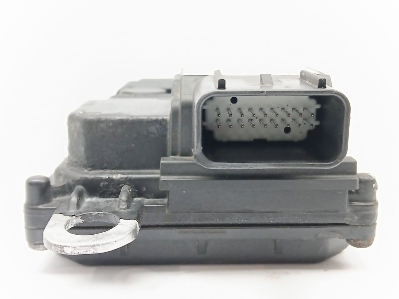 Recambio de modulo electronico para opel zafira tourer c (p12) 2.0 cdti (75) referencia OEM IAM 13389999  