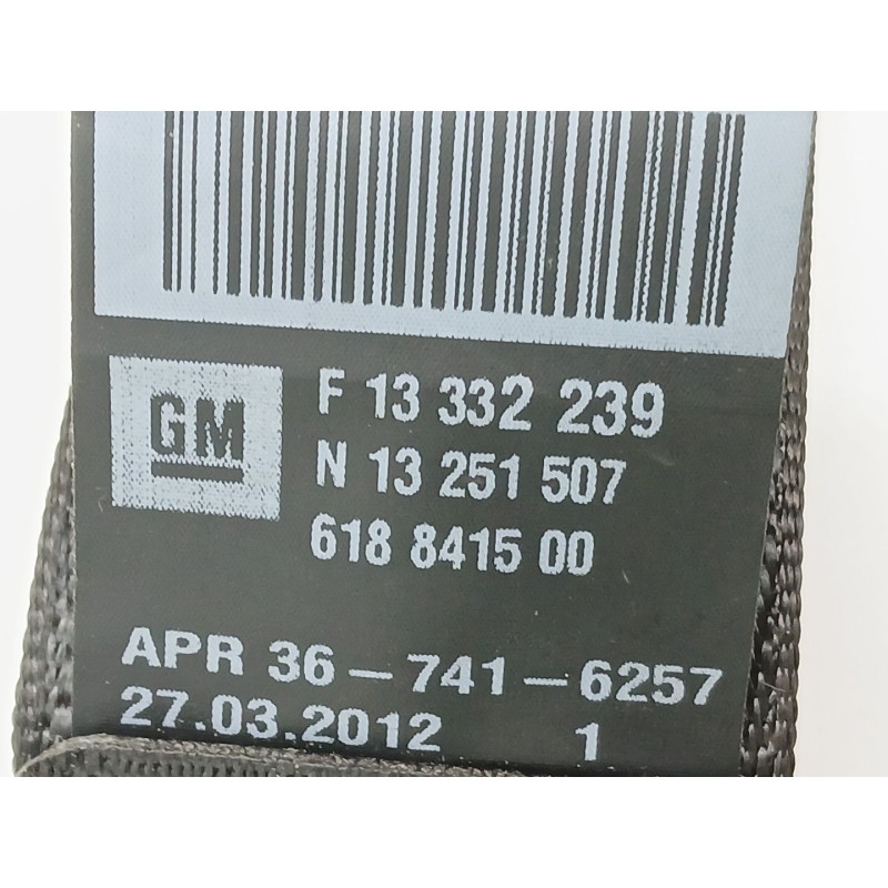 Recambio de cinturon seguridad trasero izquierdo para opel zafira tourer c (p12) 2.0 cdti (75) referencia OEM IAM 13332239  1325