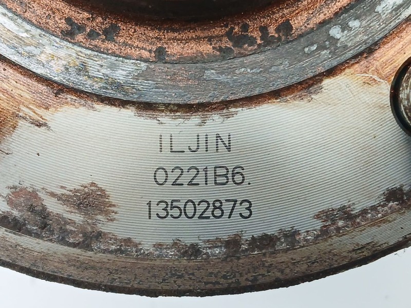 Recambio de buje para opel zafira tourer c (p12) 2.0 cdti (75) referencia OEM IAM 13502873  