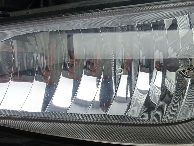 Recambio de faro antiniebla derecho para opel mokka / mokka x (j13) 1.4 (_76) referencia OEM IAM 42503050  