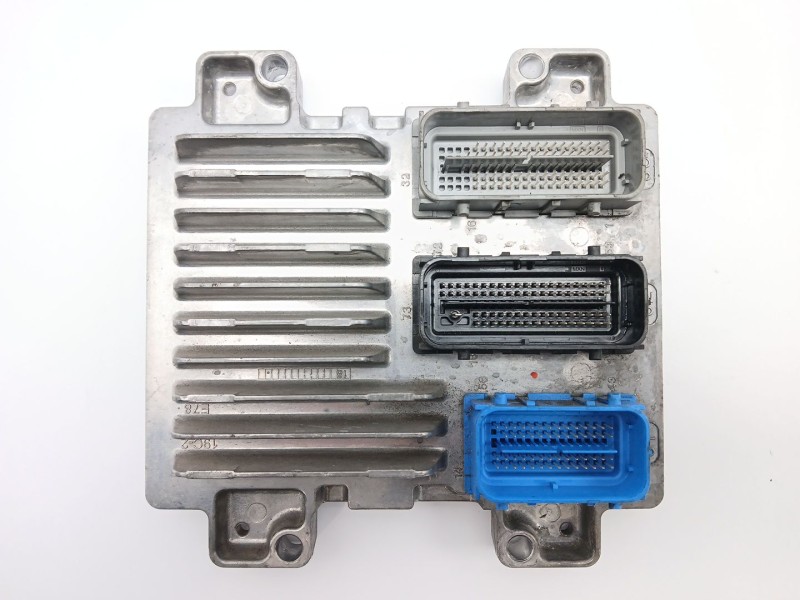 Recambio de centralita motor uce para opel mokka / mokka x (j13) 1.4 (_76) referencia OEM IAM 12685776  