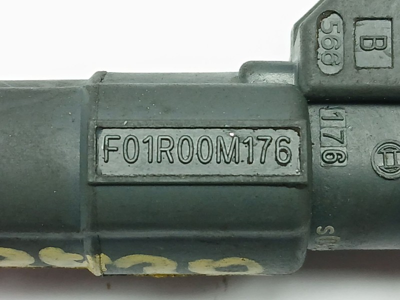 Recambio de inyector para mg mg zs suv 1.5 vti referencia OEM IAM F01R00M176  