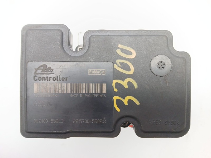 Recambio de abs para ford fiesta (cb1) titanium referencia OEM IAM 8V512M110AD  06210213174