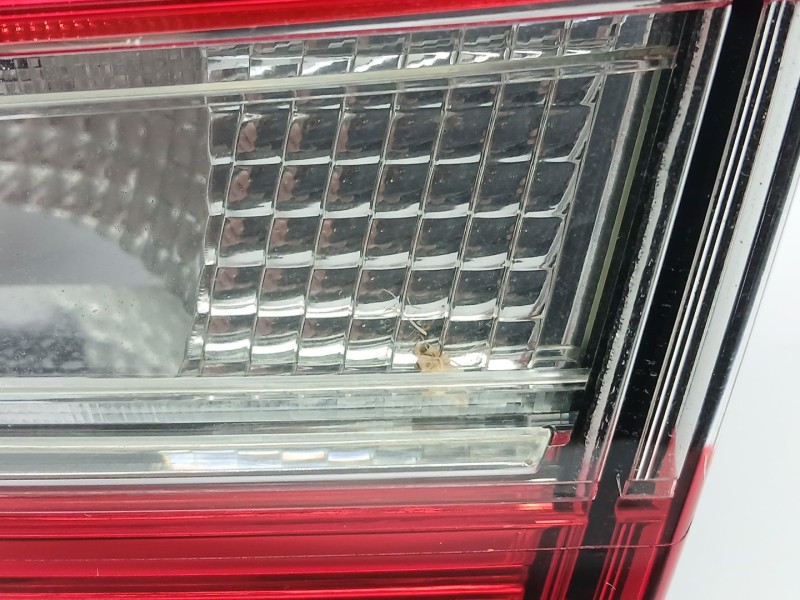 Recambio de piloto trasero derecho interior para renault clio iv (bh_) 0.9 tce 90 referencia OEM IAM 265505796R  