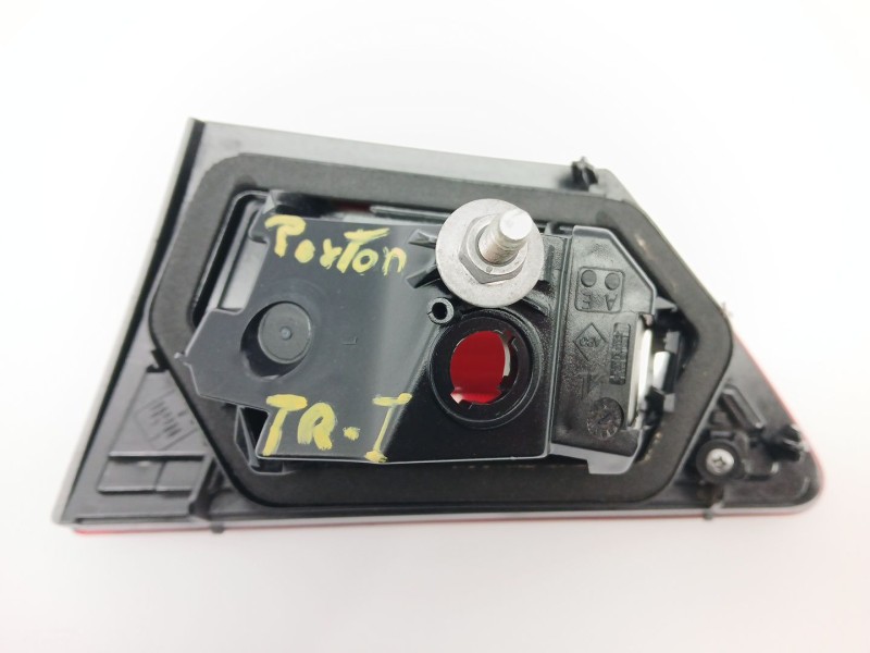 Recambio de piloto trasero izquierdo interior para renault clio iv (bh_) 0.9 tce 90 referencia OEM IAM 265552424R  