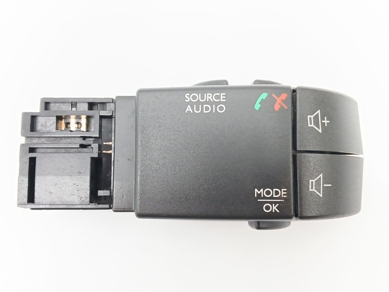 Recambio de mando multifuncion para dacia dokker furgoneta/monovolumen 1.5 blue dci 95 (fejl) referencia OEM IAM 255522448R  