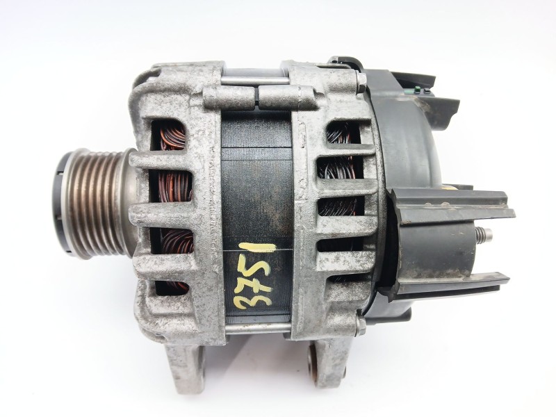 Recambio de alternador para dacia dokker furgoneta/monovolumen 1.5 blue dci 95 (fejl) referencia OEM IAM 231009392R  