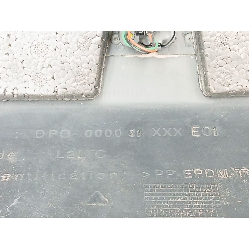 Recambio de paragolpes trasero para land rover discovery iv (l319) 2.7 td 4x4 referencia OEM IAM DPO000031XXXE01  LR015464