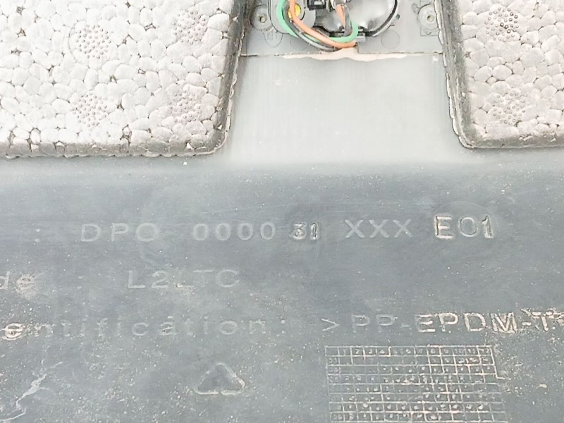 Recambio de paragolpes trasero para land rover discovery iv (l319) 2.7 td 4x4 referencia OEM IAM DPO000031XXXE01  LR015464