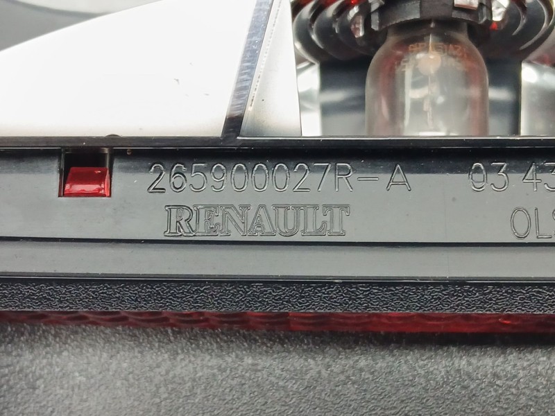 Recambio de luz central de freno para dacia duster (hs_) 1.6 16v referencia OEM IAM 265900027R  