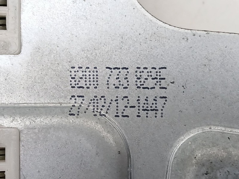 Recambio de elevalunas delantero izquierdo para dacia duster (hs_) 1.6 16v referencia OEM IAM 8200733829  128000841