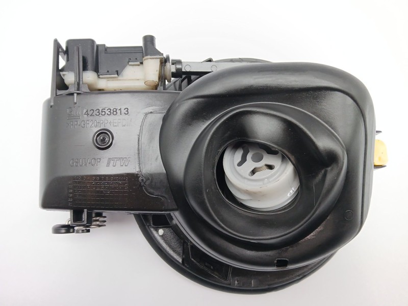 Recambio de tapa exterior combustible para opel mokka / mokka x (j13) 1.4 (_76) referencia OEM IAM 42353813  