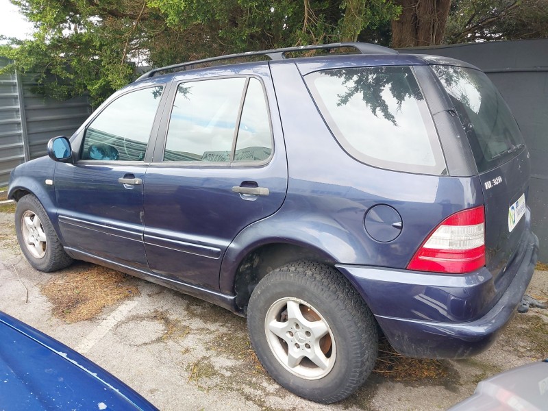 mercedes-benz clase m (w163) del año 1999