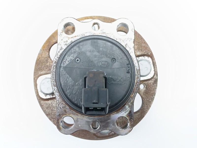 Recambio de buje para hyundai i20 ii (gb, ib) 1.0 t-gdi referencia OEM IAM 52750C8000  