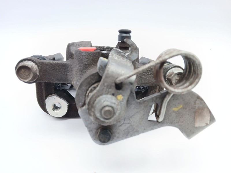 Recambio de pinza freno trasera izquierda para hyundai i20 ii (gb, ib) 1.0 t-gdi referencia OEM IAM 58210C8300  