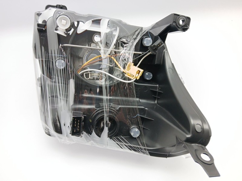 Recambio de faro izquierdo para citroën c2 (jm_) 1.6 referencia OEM IAM 11227001  620870