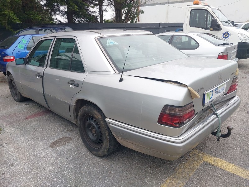mercedes-benz clase e (w124) del año 1996