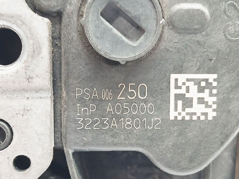 Recambio de cerradura puerta trasera izquierda para citroën c3 collection referencia OEM IAM 006250  