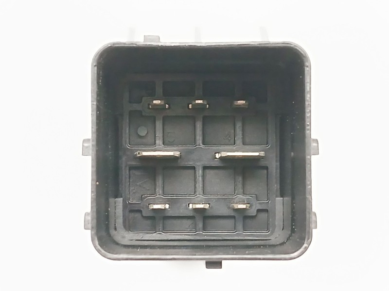 Recambio de caja precalentamiento para citroën c3 collection referencia OEM IAM 9802424080  