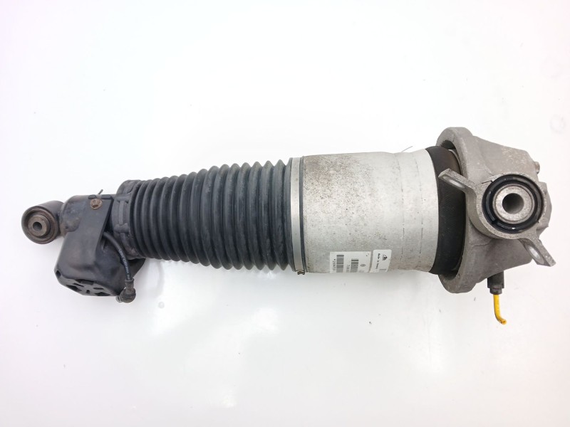 Recambio de amortiguador trasero derecho para audi q7 (4lb) 3.0 tdi quattro referencia OEM IAM 7L8616020A  