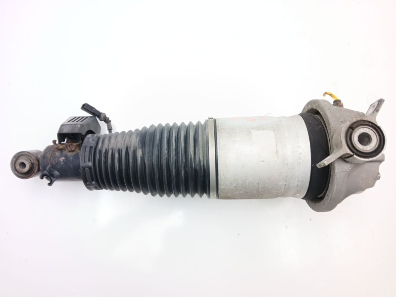 Recambio de amortiguador trasero derecho para audi q7 (4lb) 3.0 tdi quattro referencia OEM IAM 7L8616020A  