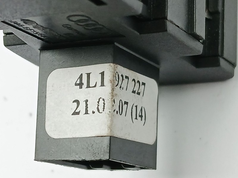 Recambio de mando multifuncion para audi q7 (4lb) 3.0 tdi quattro referencia OEM IAM 4L1927227  