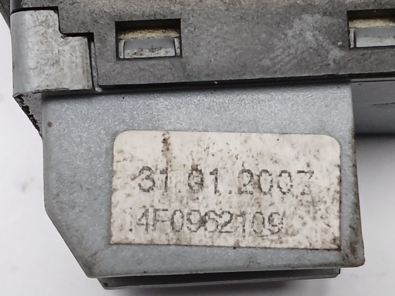 Recambio de mando multifuncion para audi q7 (4lb) 3.0 tdi quattro referencia OEM IAM 4F0962109  